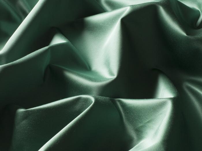 vorhaenge-blickdicht-aus-satin-gala-ch-2657-084-farbe-gruen-im-moebelstoffparadies