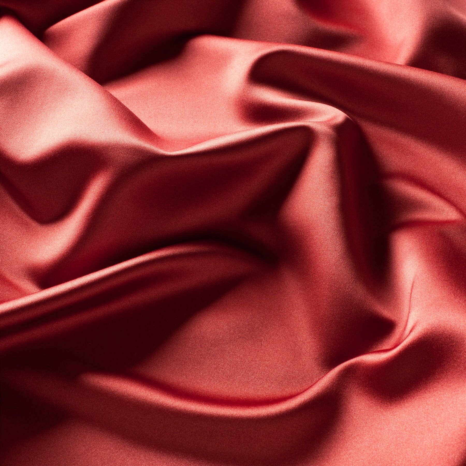 Cr6028 012 Mont Royal Moderne Satin Vorhaenge Rot