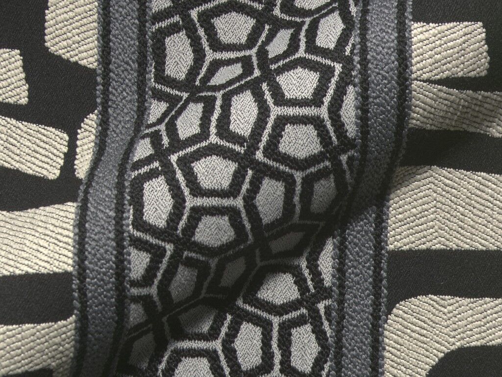 Takao 650 Q Hoepke Moebelbezugsstoffe Gestreift Schwarz Weis