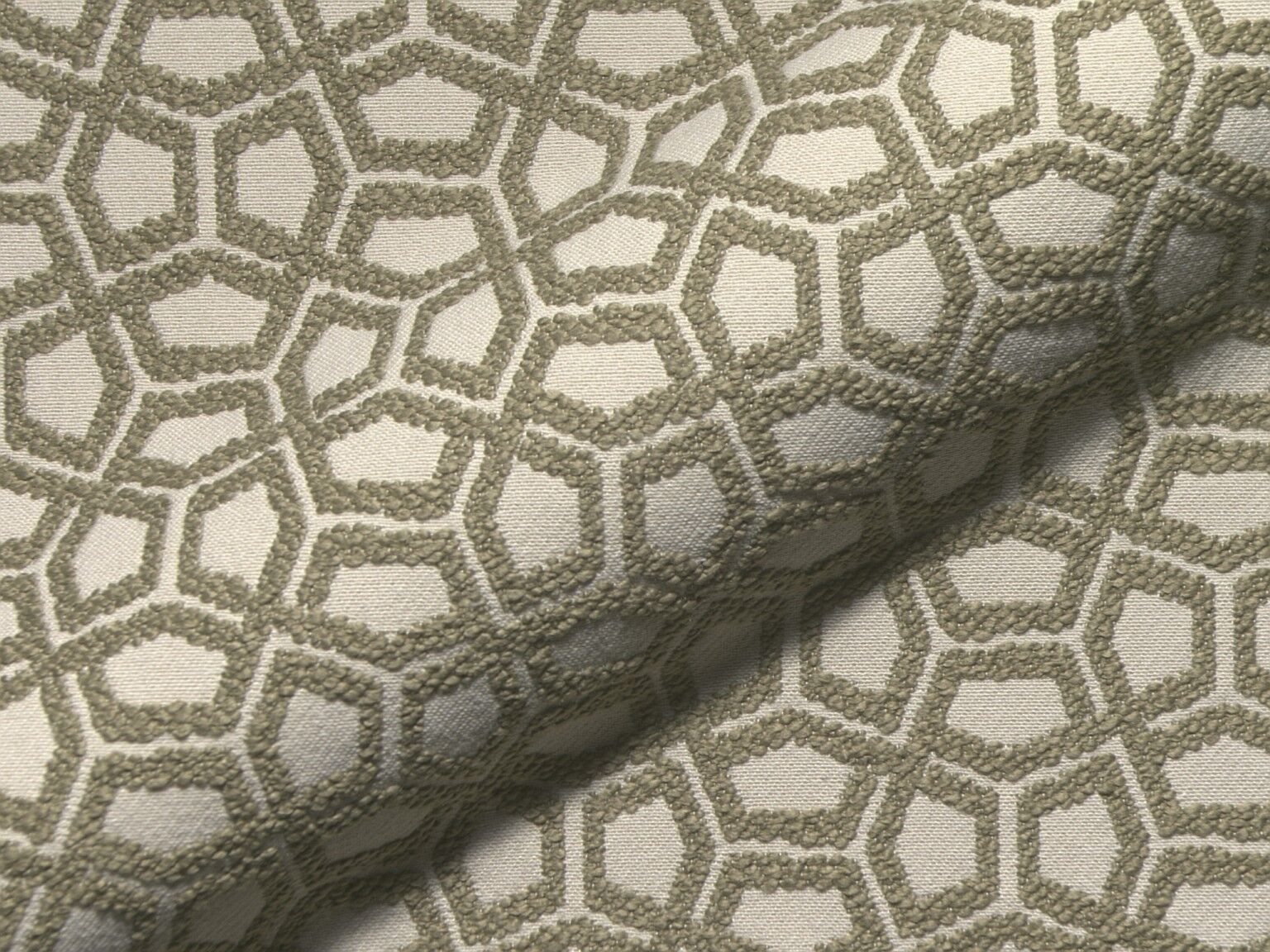 Origami 681 Q2 Moebelbezugsstoff Hoepke Gemustert Gruen Beige