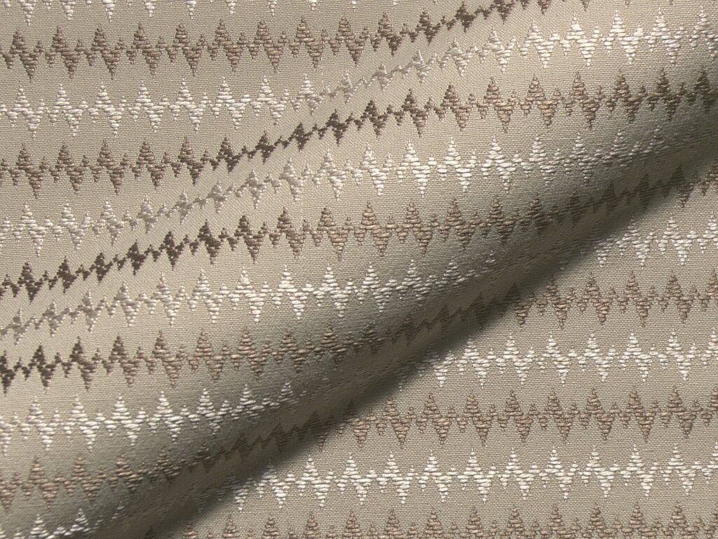 Lumia 263 Hoepke Moderne Moebelstoffe Fleckschutz Gemustert Braun