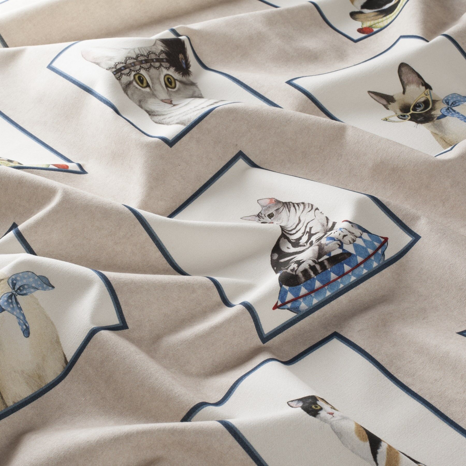 1 8956 050 Cute Cats Dekostoff Meterware Blau