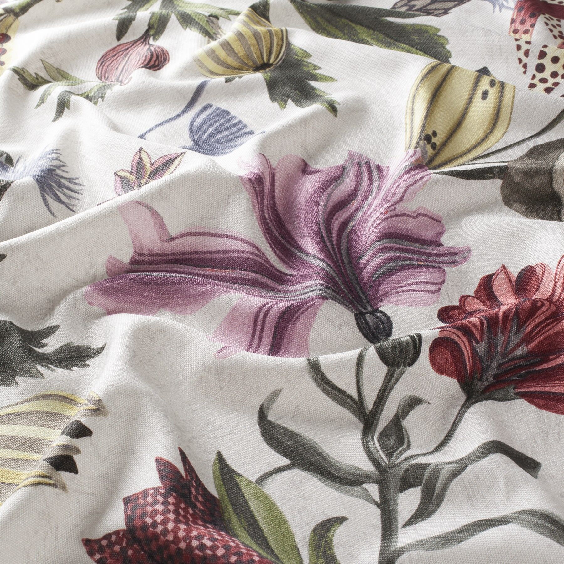 Ch3078 060 Curious Garden Jab Vorhangstoff Meterware Mit Blumenmuster Weiss Ch3078 060 Curious Garden Jab Vorhangstoff Meterware Mit Blumenmuster Weiss