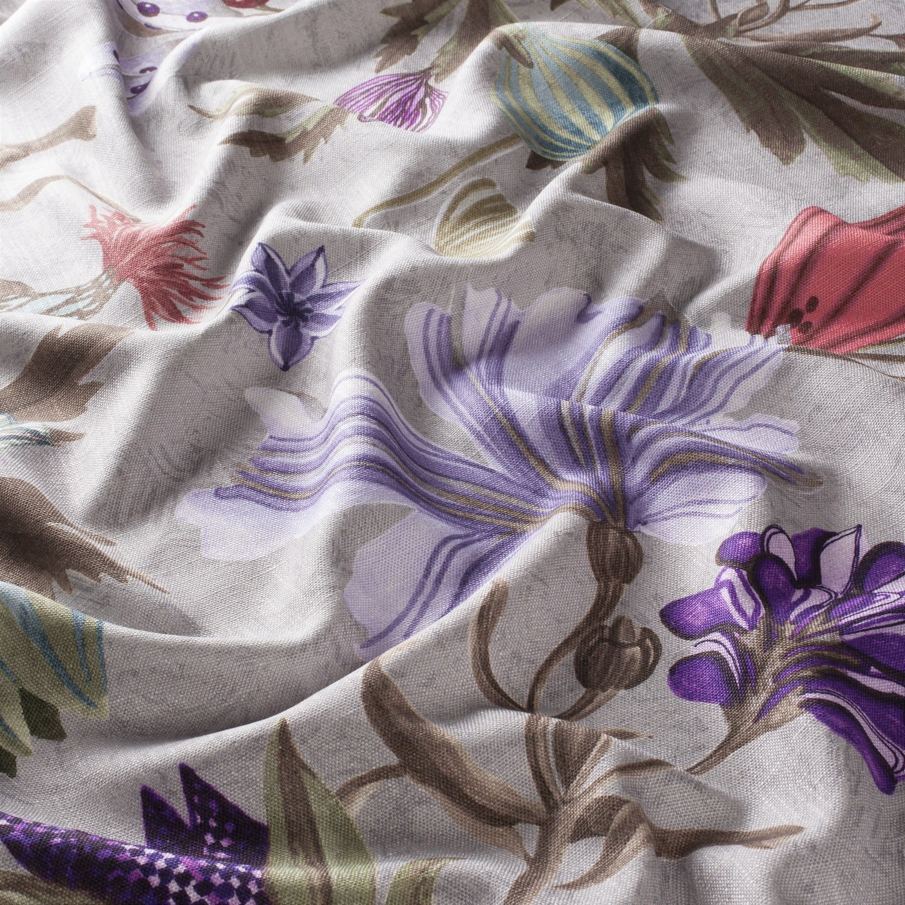 Ch3078 080 Curious Garden Jab Vorhangstoff Meterware Mit Blumenmuster Grau Ch3078 080 Curious Garden Jab Vorhangstoff Meterware Mit Blumenmuster Grau