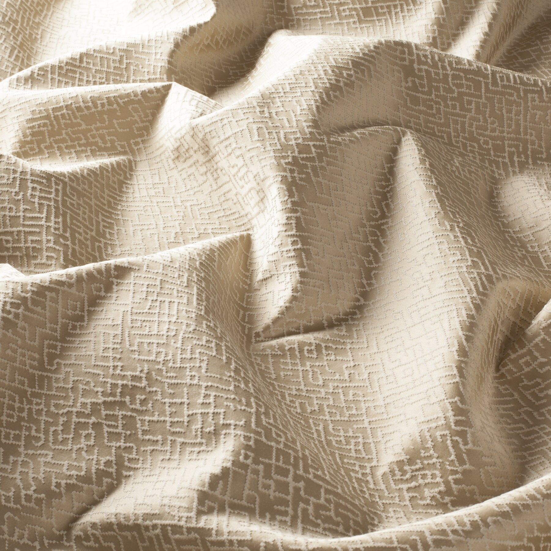 9 7797 070 Nador Jab Vorhangstoff Meterware Gemustert Beige 9 7797 070 Nador Jab Vorhangstoff Meterware Gemustert Beige