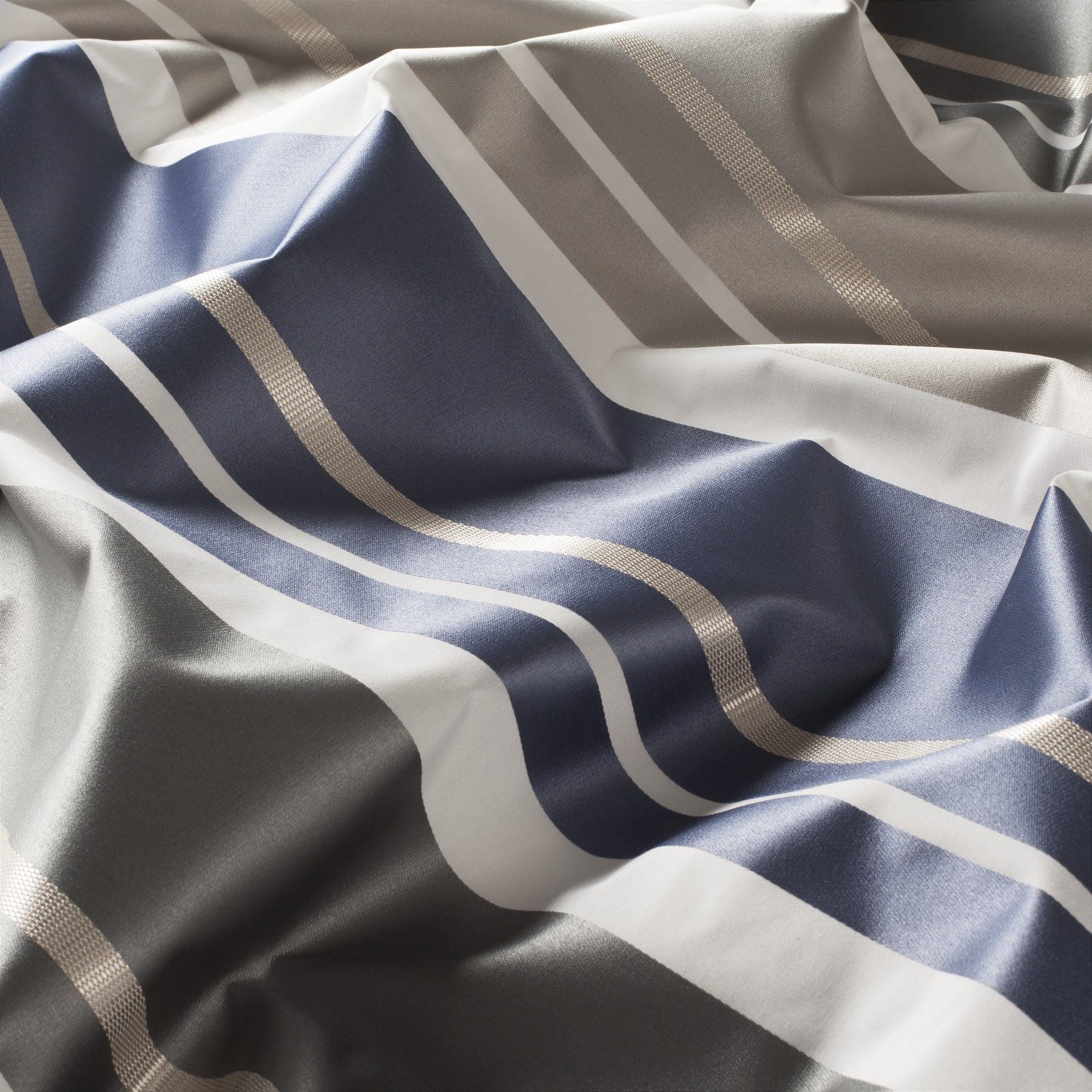 9 7830 050 Legato Jab Vorhangstoff Meterware Gestreift Grau 9 7830 050 Legato Jab Vorhangstoff Meterware Gestreift Grau