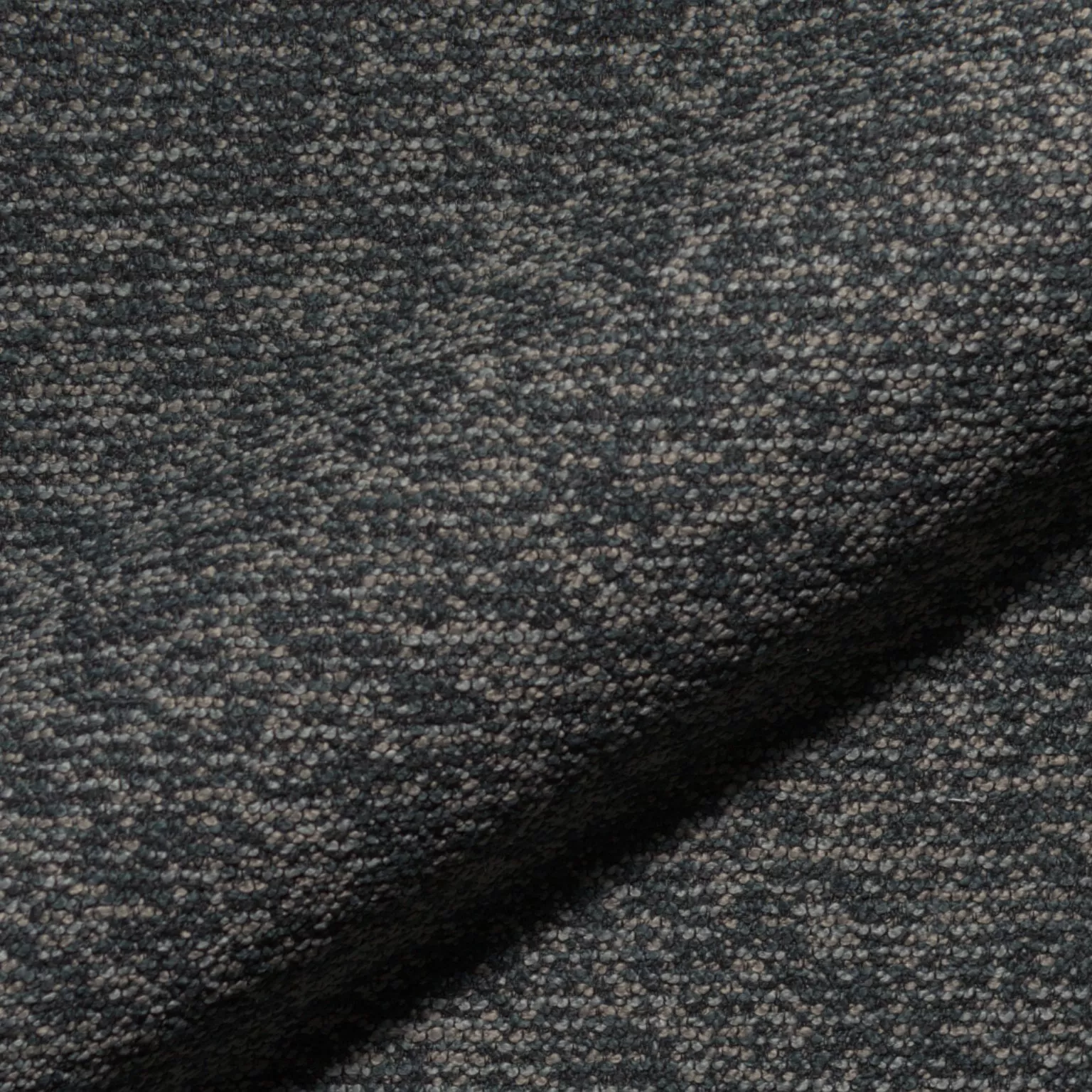 Paradiso Fares 467 Hoepke Paradiso Moebelstoff Gemustert Schwarz