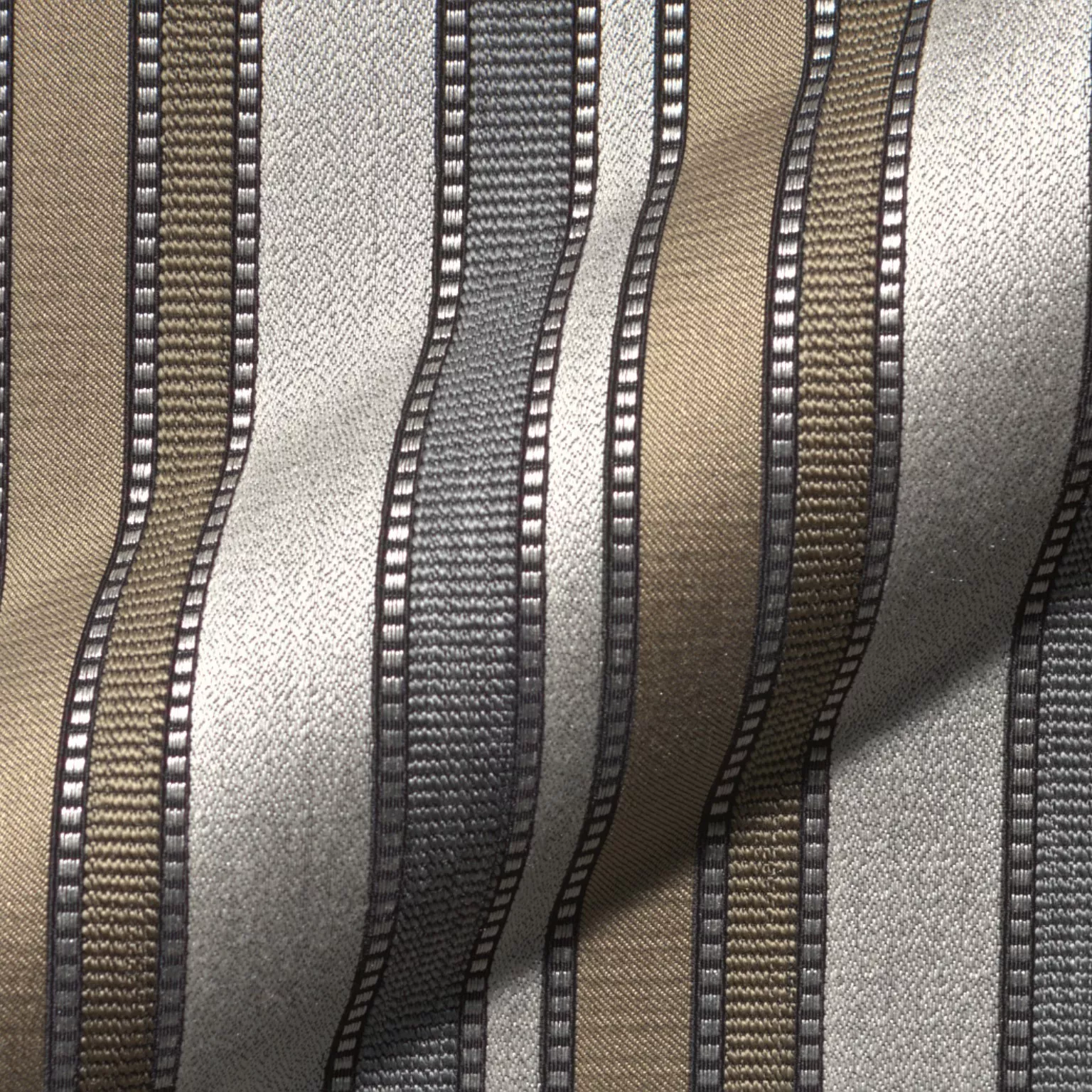 Baronesse Amonti 713 Hoepke Q2 Moebelstoff Gestreift Grau Baronesse Amonti 713 Hoepke Q2 Moebelstoff Gestreift Grau