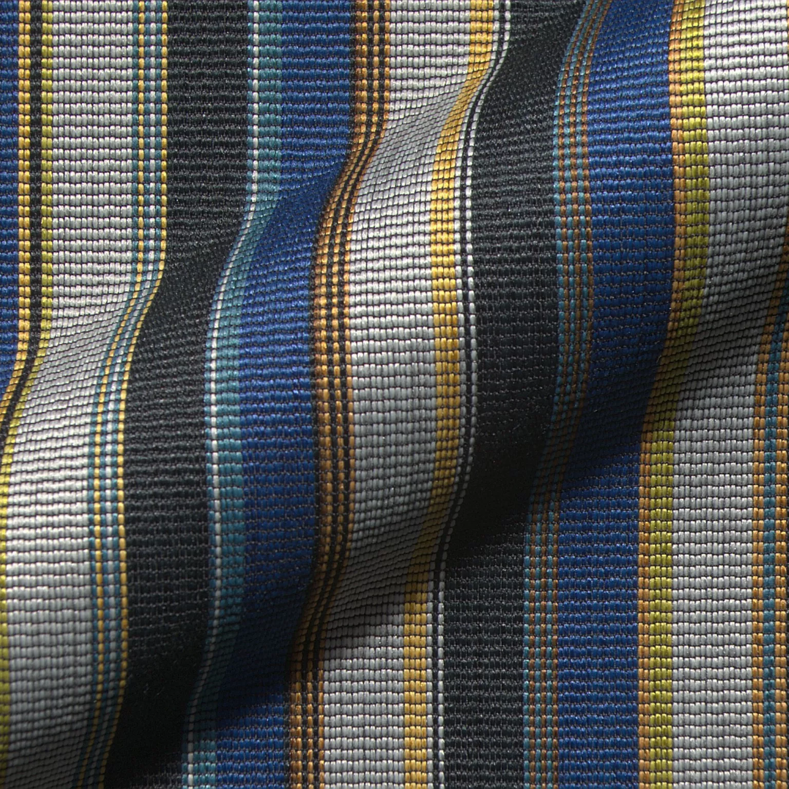 Elodie Cara 334 Hoepke Q2 Moebelstoff Gemustert Blau