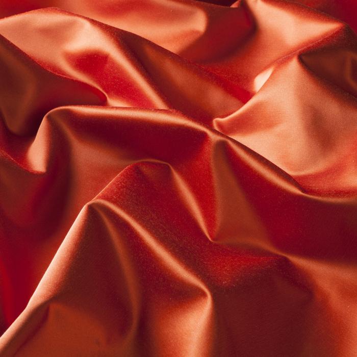 vorhaenge-blickdicht-aus-satin-gala-ch-2657-010-farbe-rot-im-moebelstoffparadies