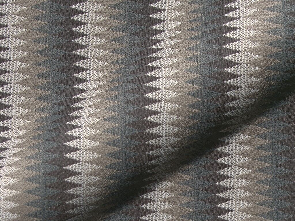 Mirano 218 Hoepke Polsterstoff Landhausstil Meterware Gemustert Grau Mirano 218 Hoepke Polsterstoff Landhausstil Meterware Gemustert Grau