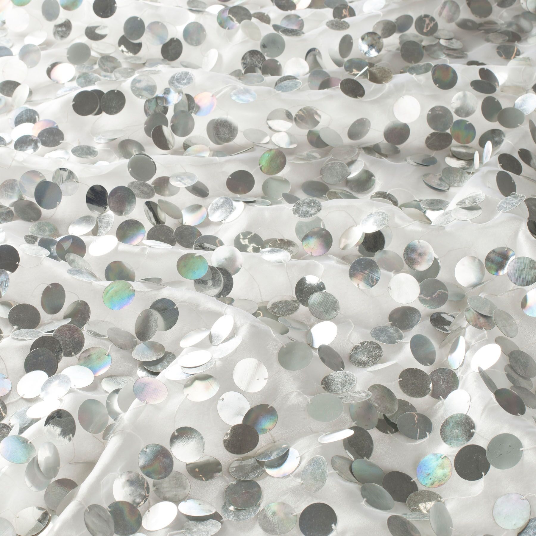 9 7453 091 Swinging Jab Vorhangstoff Meterware Gemustert Weiss Silber 9 7453 091 Swinging Jab Vorhangstoff Meterware Gemustert Weiss Silber