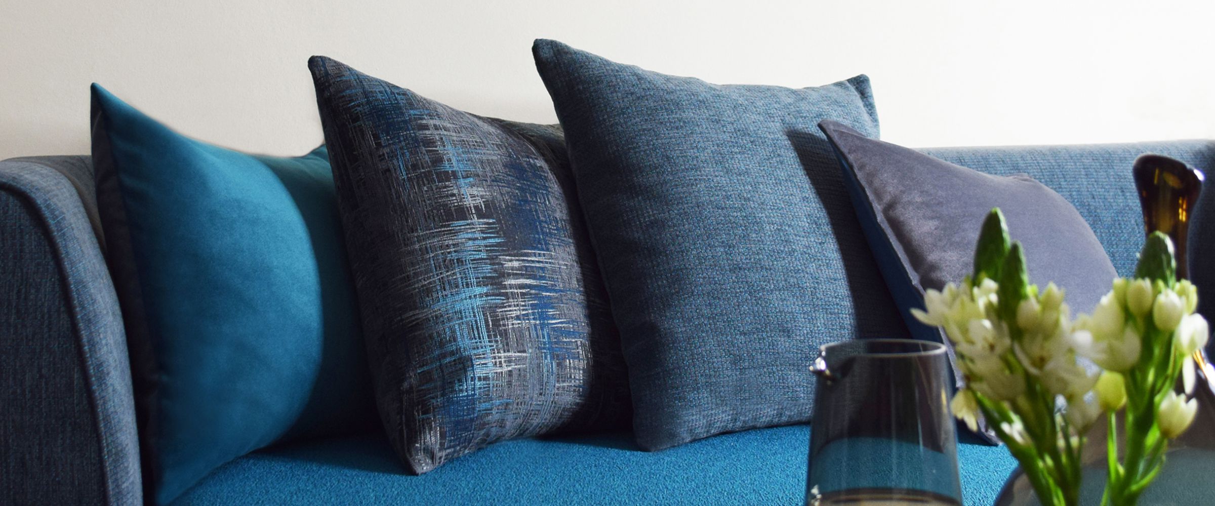 Active Line Pattern Sofa