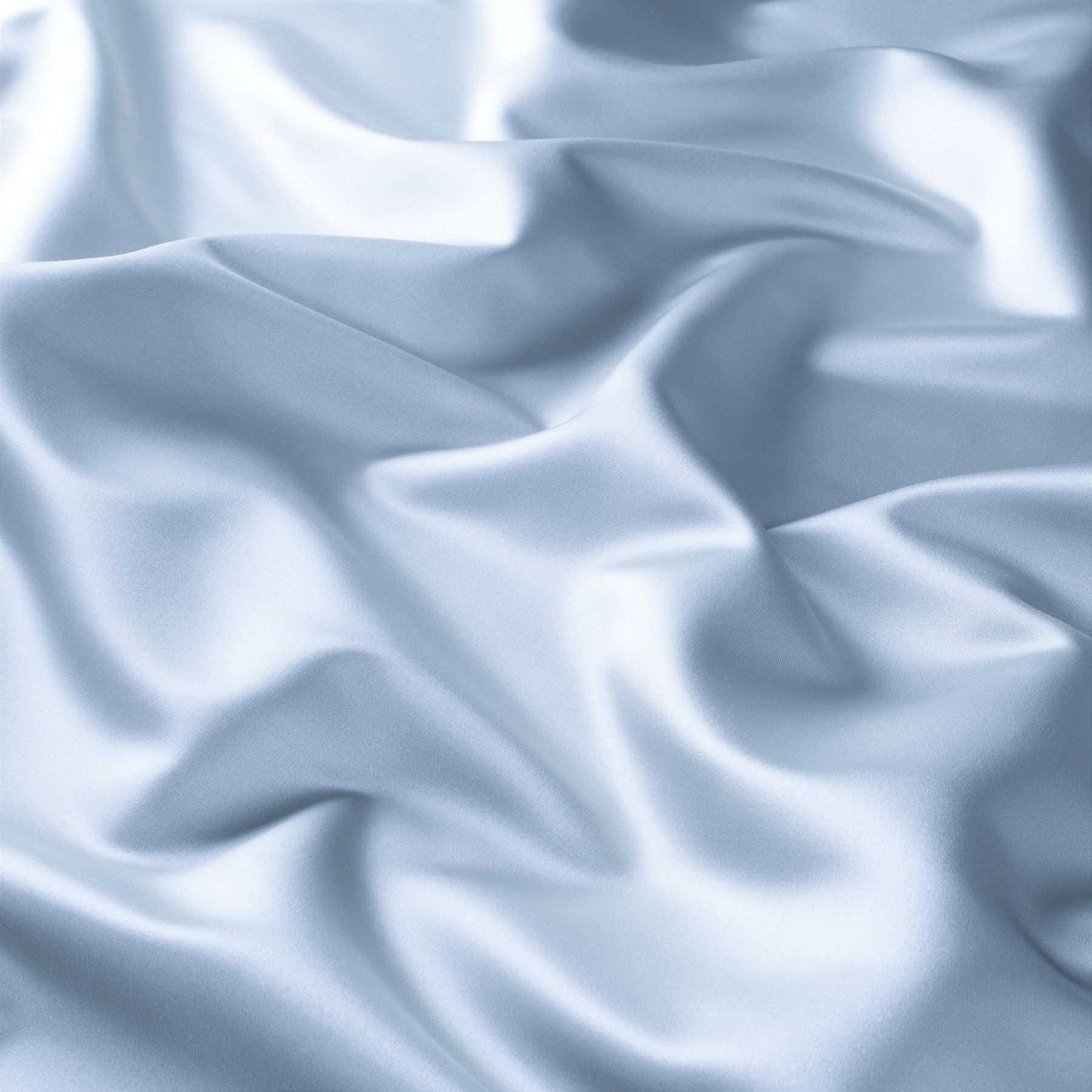Cr6028 057 Mont Royal Moderne Satin Vorhaenge Blau