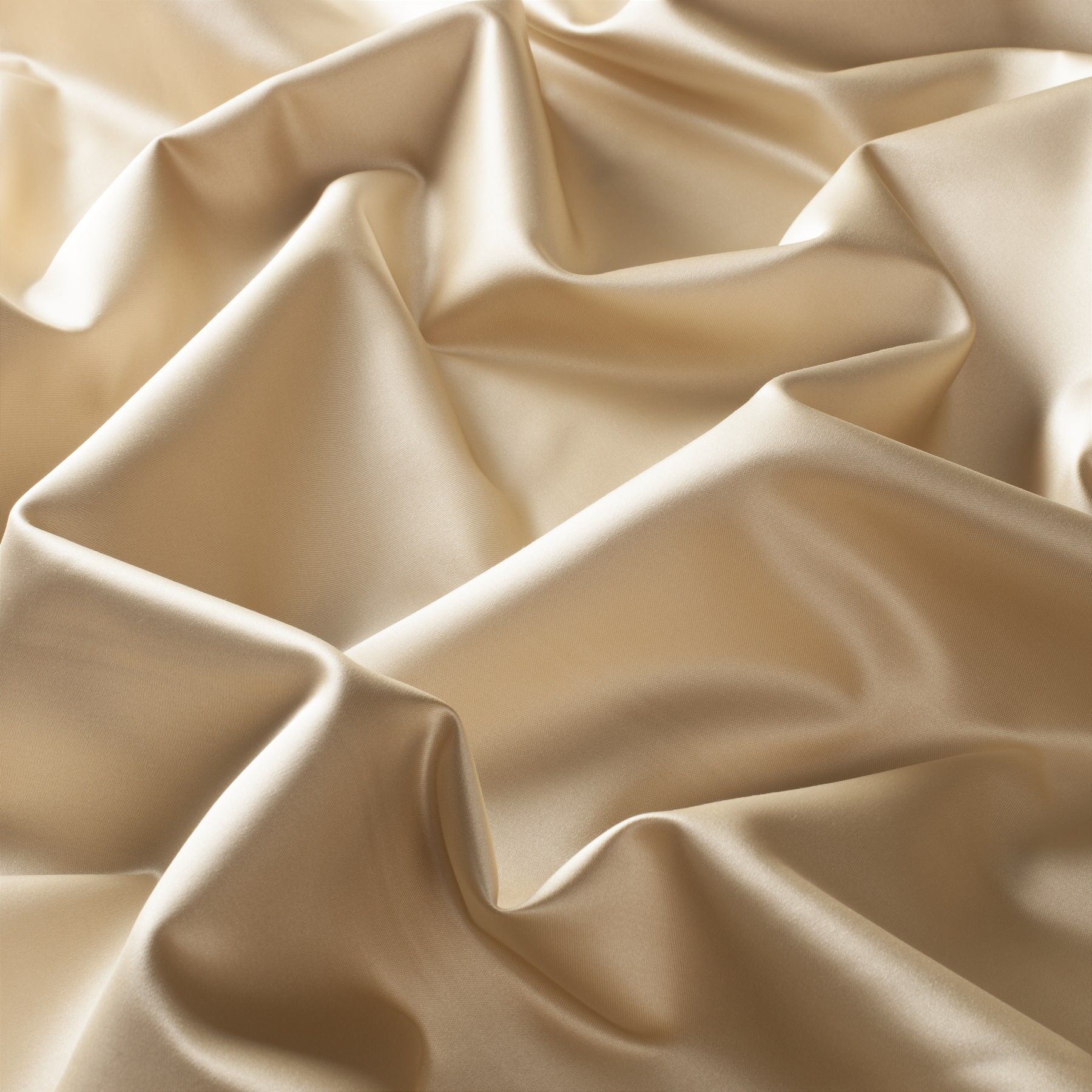 Cr6028 072 Mont Royal Moderne Satin Vorhaenge Beige