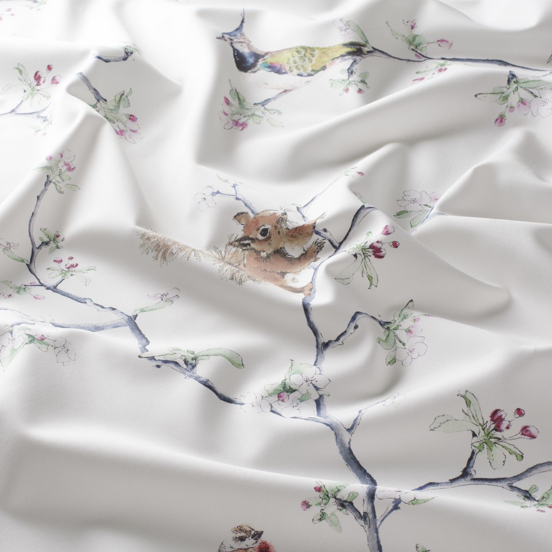 1 8952 070 Treetop Jab Vorhangstoff Meterware Gemustert Weiss