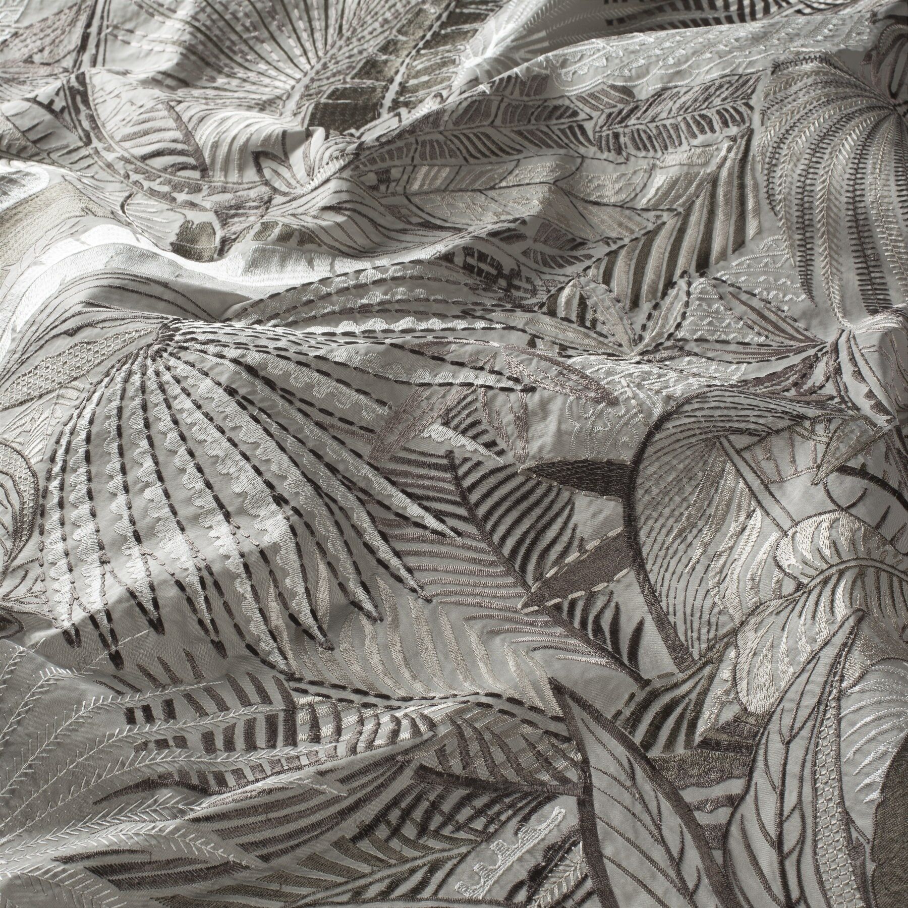 Ch3164 091 Goodness Jab Vorhangstoff Meterware Mit Blumenmuster Grau