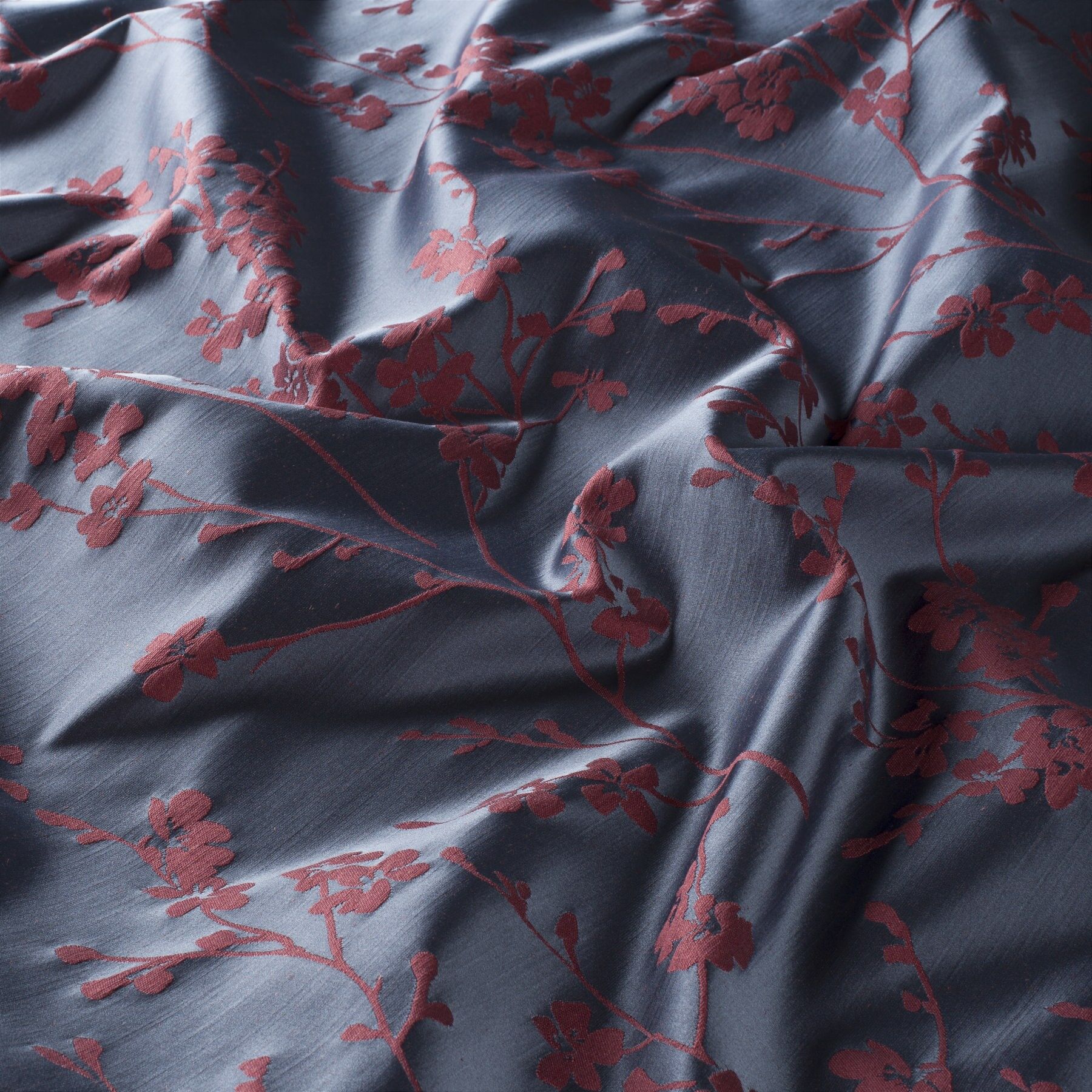 Ja7103 010 Cerise Jab Vorhangstoff Meterware Gemustert Blau Rot