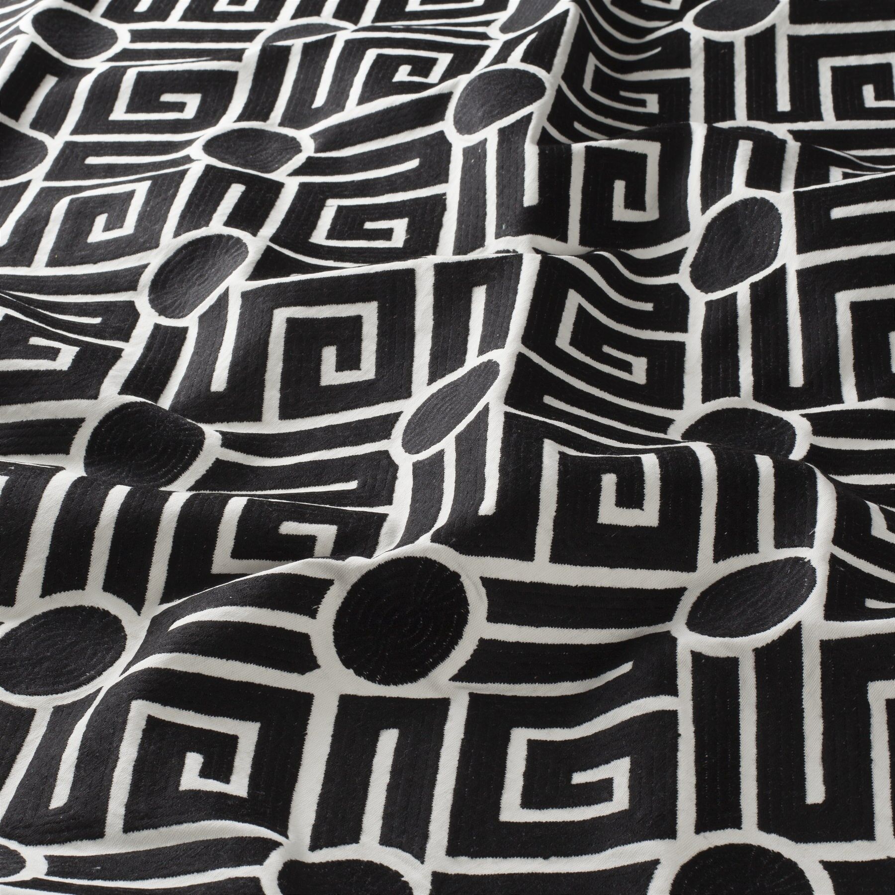 Ch3232 099 Only U Jab Vorhangstoff Meterware Gemustert Schwarz