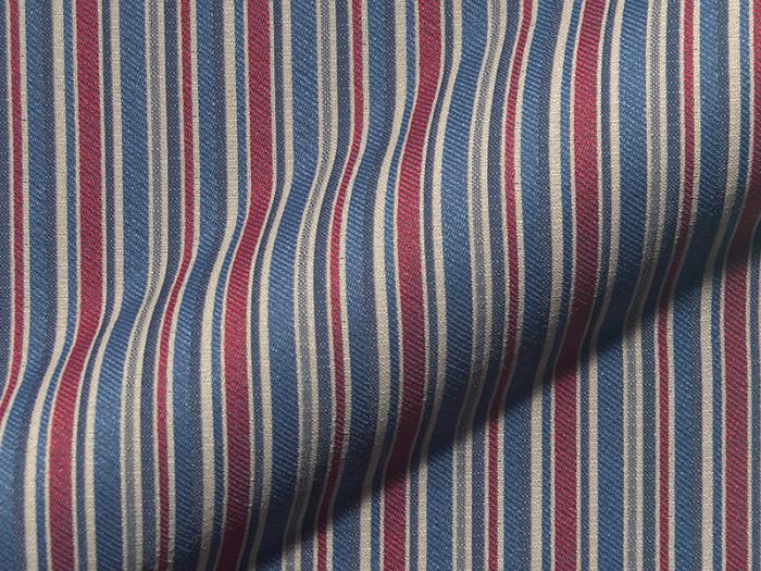chiemsee-142-polsterstoff-landhaus-gestreift-rot-blau-grau-von-hoepke-textiles