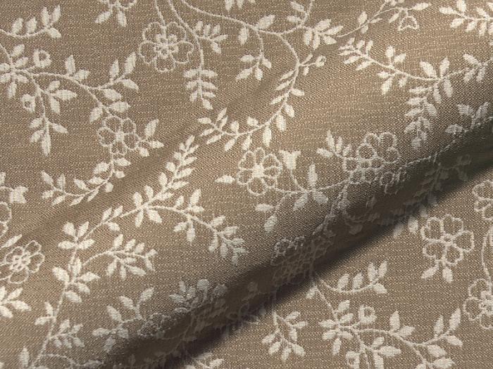 walchensee-174-moebelstoffe-im-landhausstil-mit-blumenmuster-in-der-farbe-polsterstoff-beige-polsterstoff-braun-polsterstoff-weiss-creme-guenstig-kaufen
