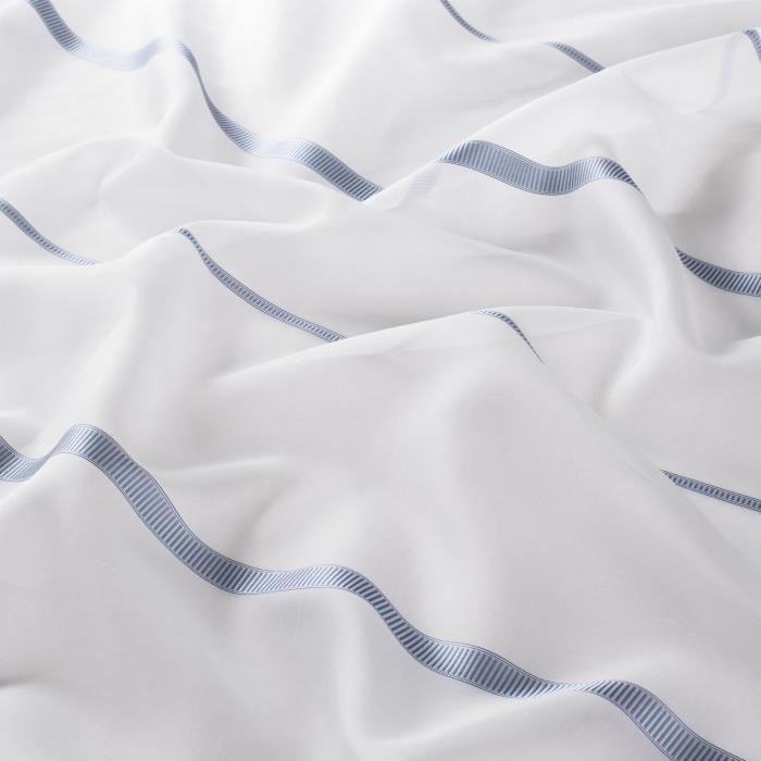 gardine-weiss-blau-gesteift-gardisette-samara-050