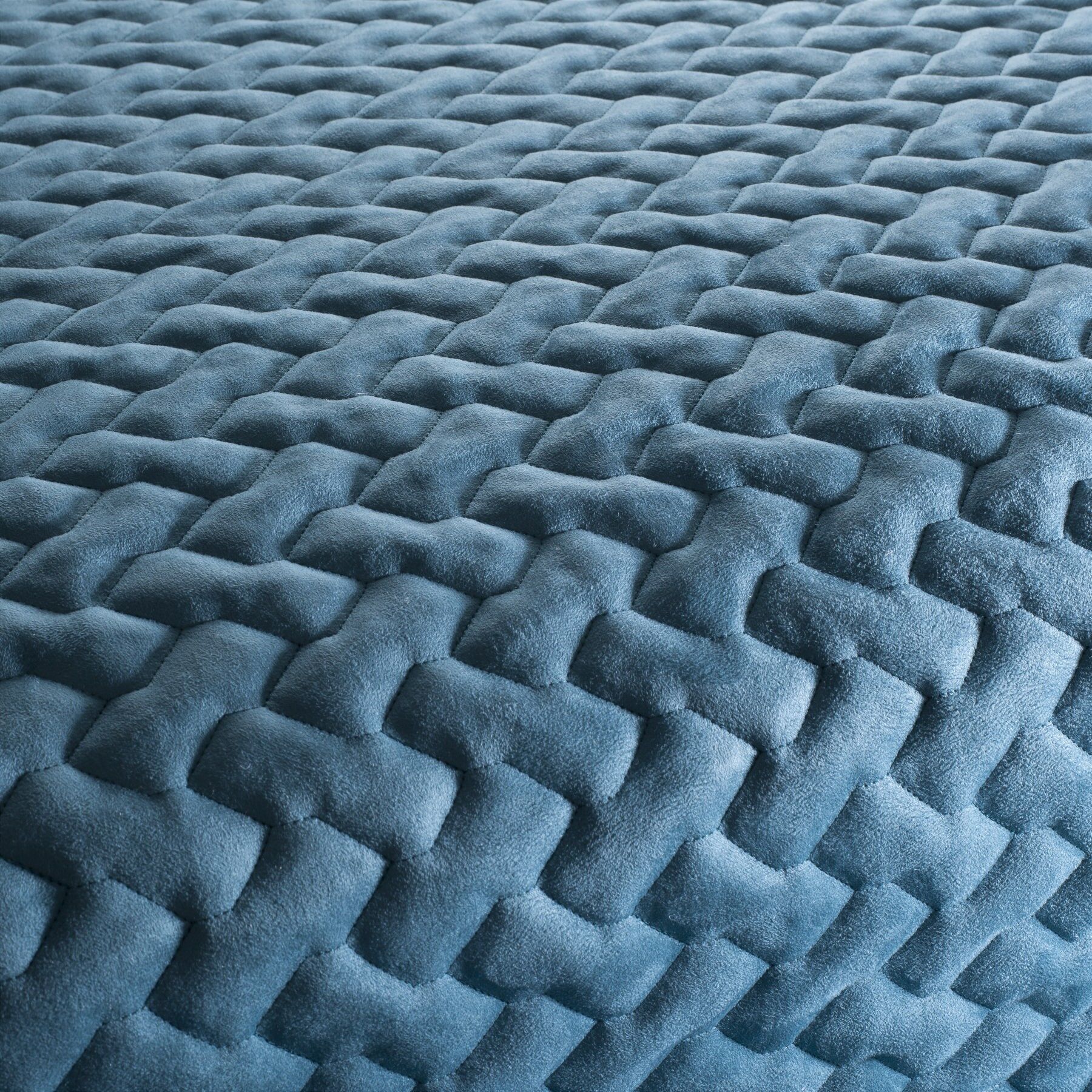 Ch3106 081 Super Trouper Microfaser Polsterstoff Bestickt Gemustert Tuerkis Ch3106 081 Super Trouper Microfaser Polsterstoff Bestickt Gemustert Tuerkis