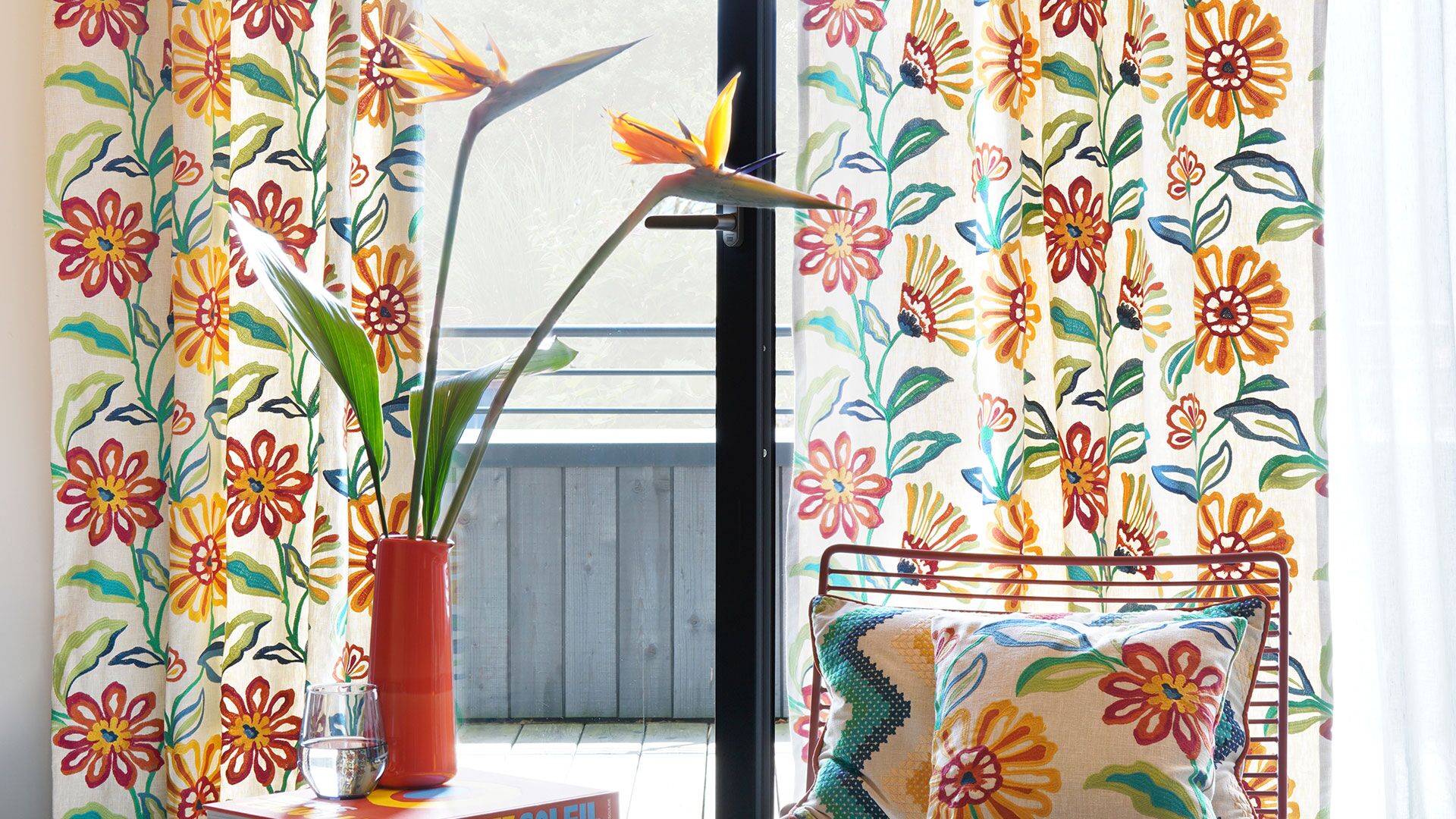 516501 Fantasia Sonnhaus Vorhangstoff Meterware Baumwolle Landhausstil Anwendungsbild 516501 Fantasia Sonnhaus Vorhangstoff Meterware Baumwolle Landhausstil Anwendungsbild