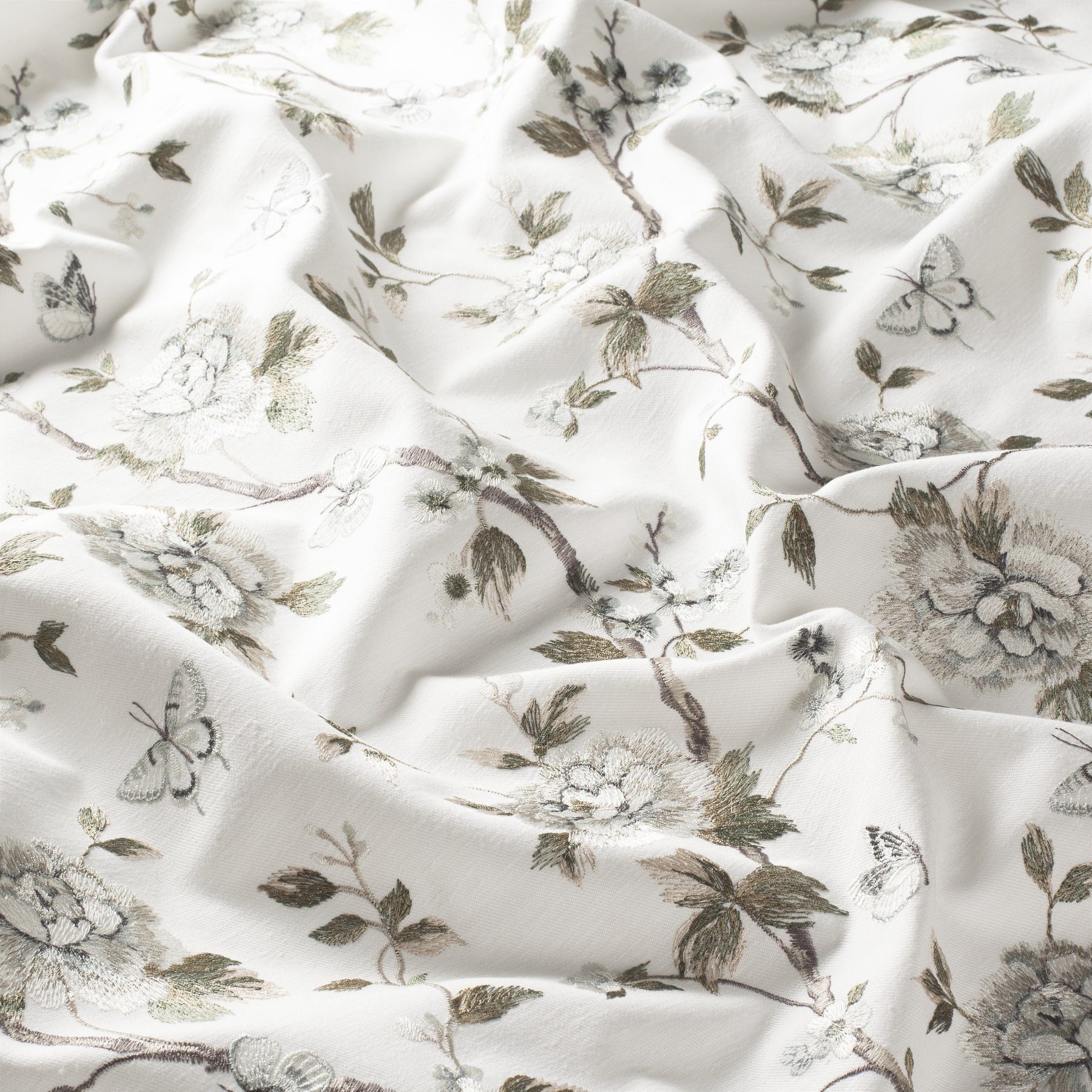 9 7833 050 Bloomsbury Jab Vorhangstoff Meterware Mit Blumenmuster Weiss