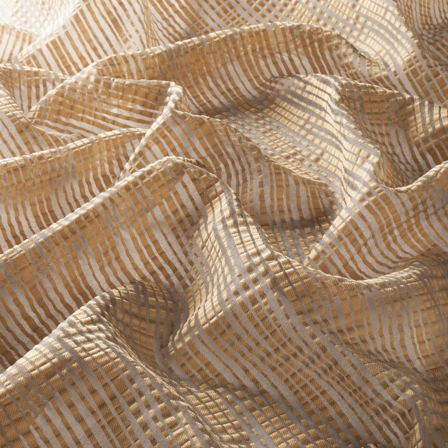 9 7695 040 Callida Jab Vorhangstoff Meterware Gemustert Gold