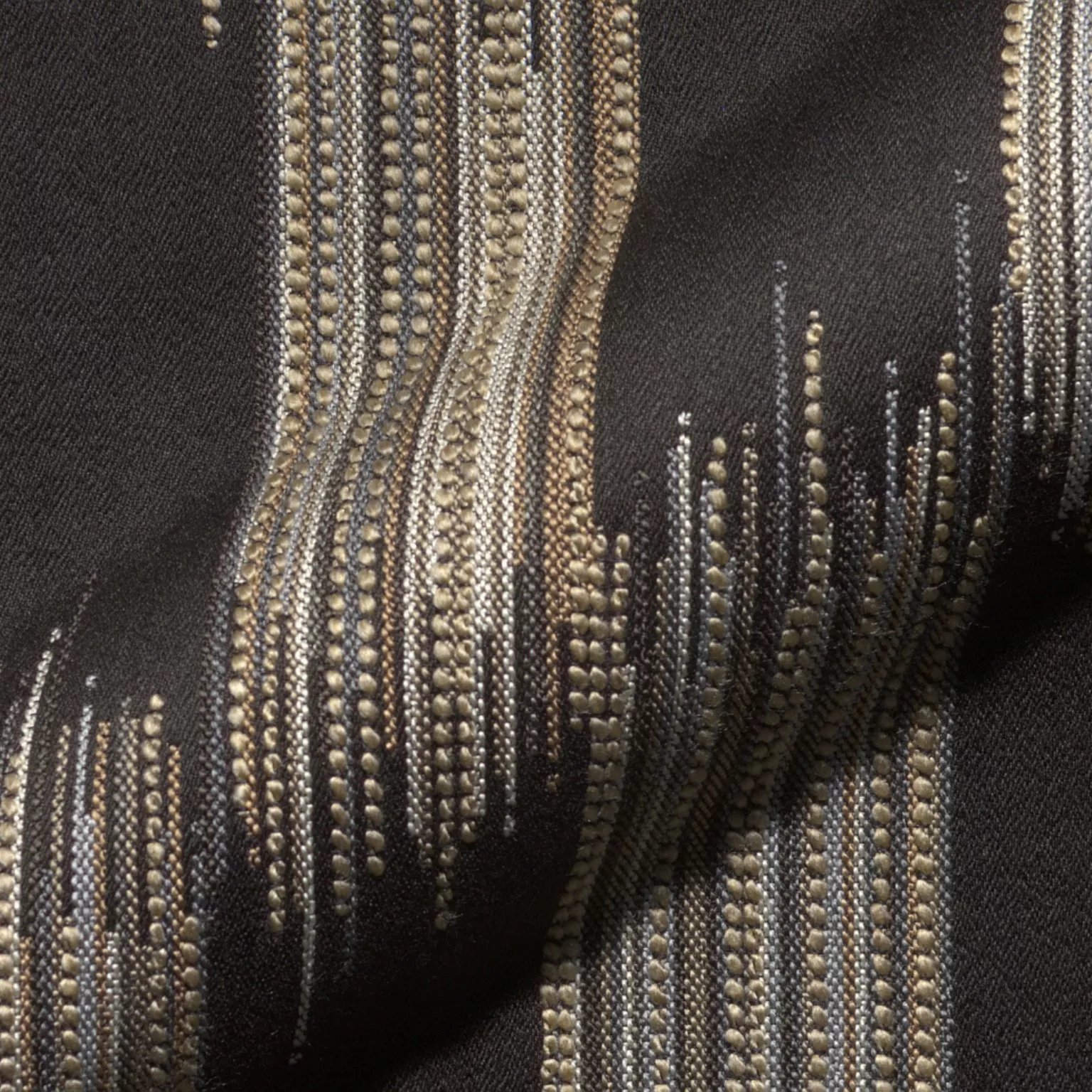 Bellando 802 Hoepke Q2 Moebelstoff Gemustert Schwarz