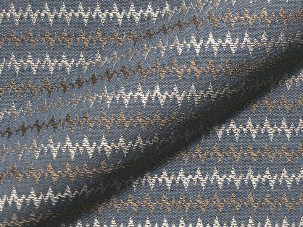 Lumia 262 Hoepke Moderne Moebelstoffe Fleckschutz Gemustert Blau Lumia 262 Hoepke Moderne Moebelstoffe Fleckschutz Gemustert Blau