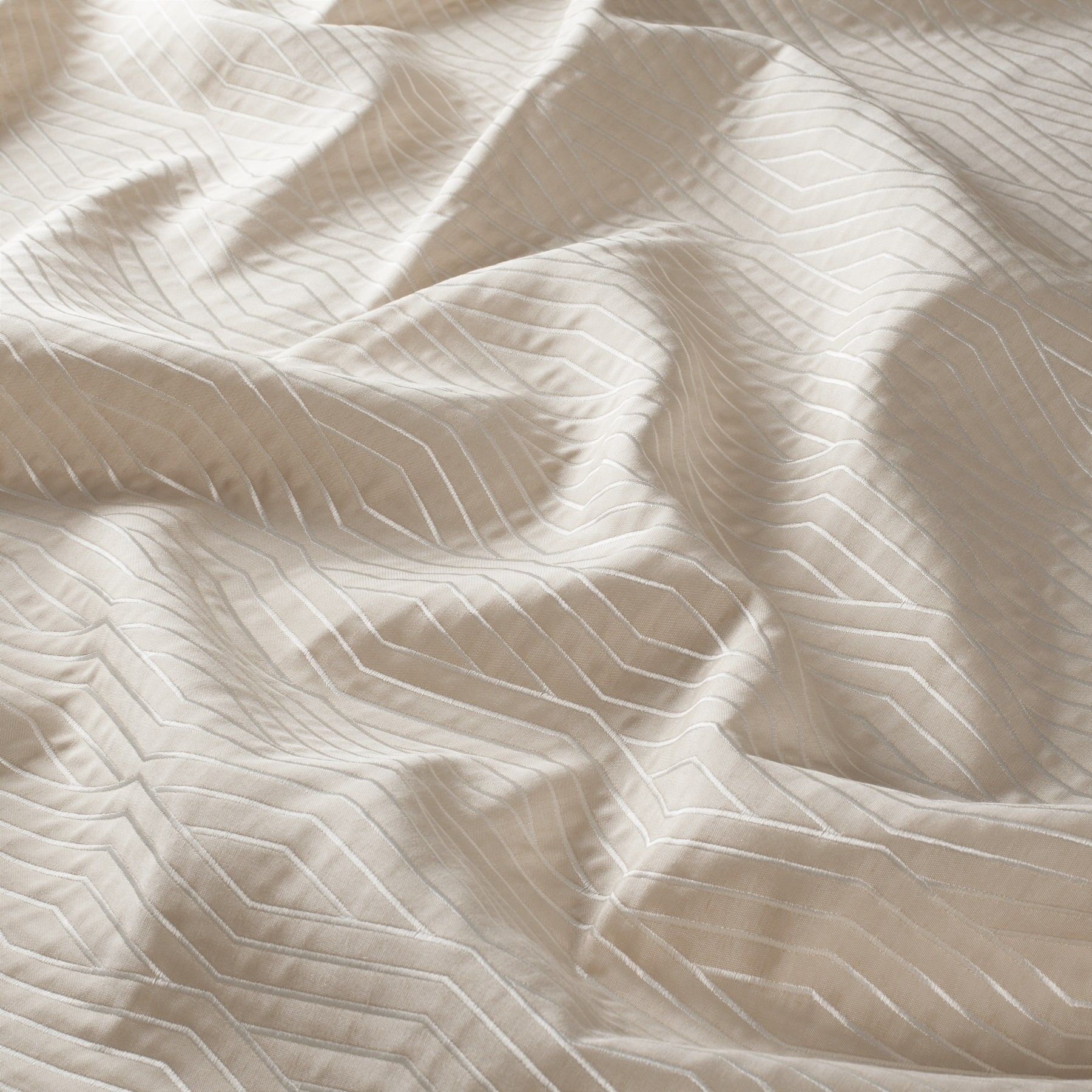 8 1916 071 Diamond Jab Vorhangstoff Meterware Gemustert Beige 8 1916 071 Diamond Jab Vorhangstoff Meterware Gemustert Beige