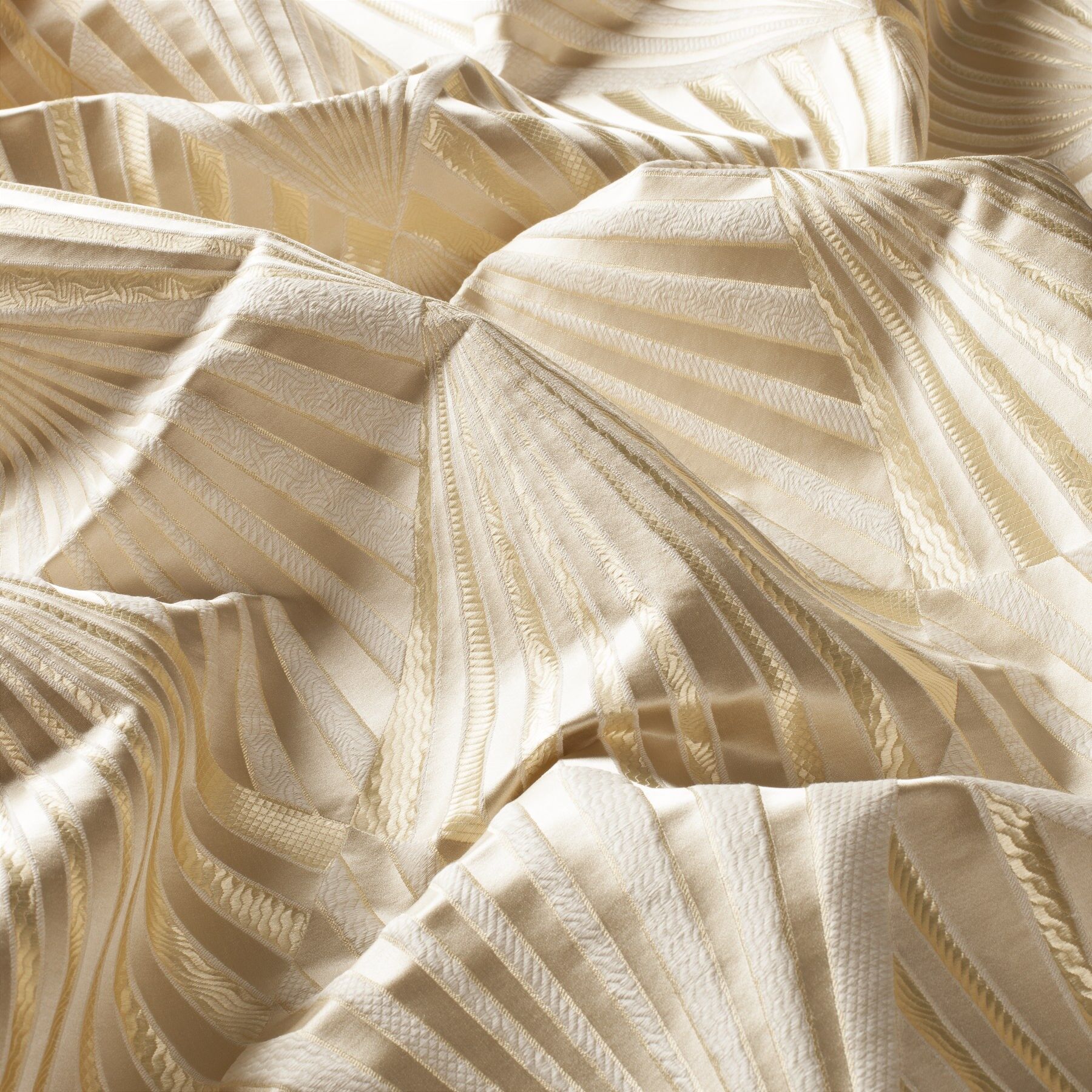 9 7714 040 Desire Jab Vorhangstoff Meterware Gemustert Gelb Beige