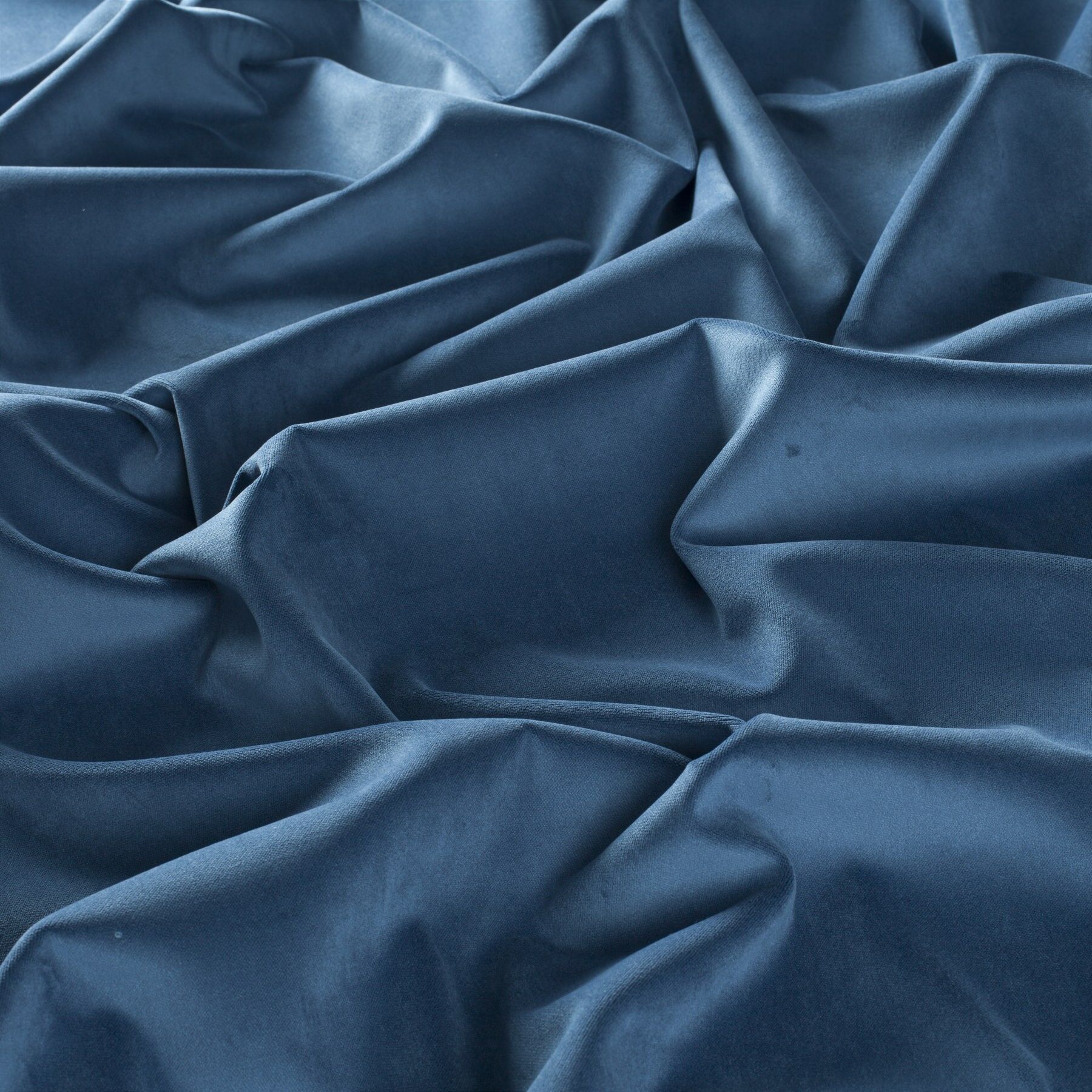 1 6847 053 Lennox Samt Vorhaenge Und Moebelstoff Blau