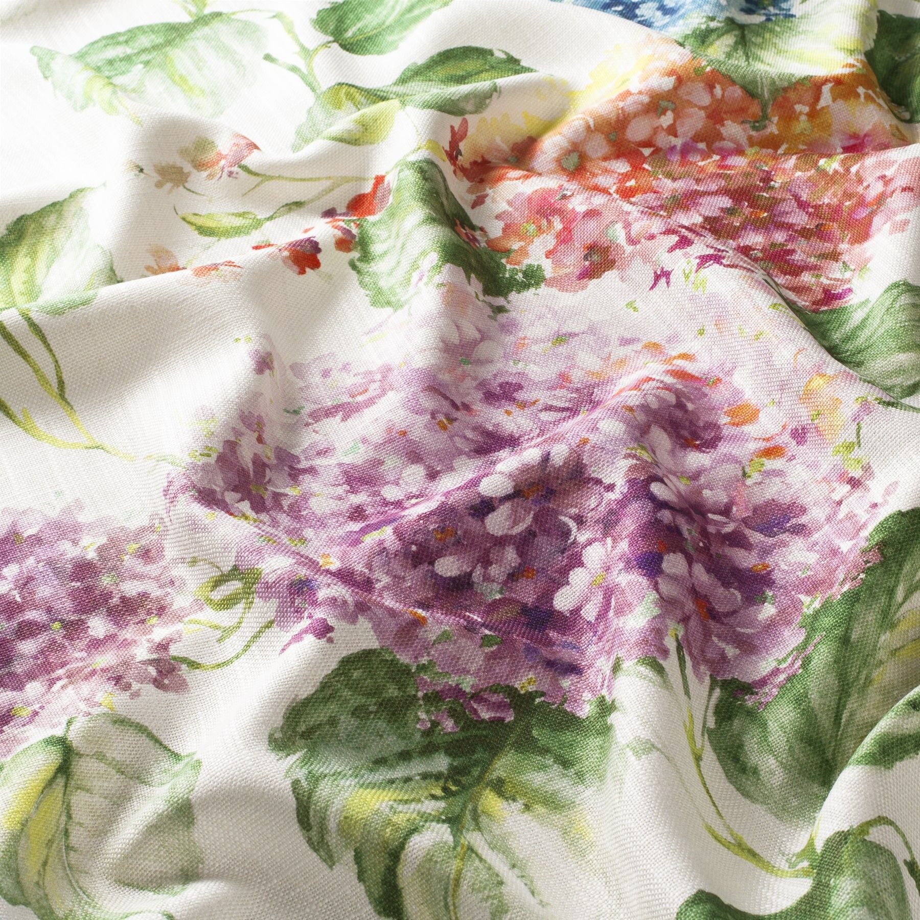 1 8910 060 Mare Di Fiori Jab Vorhangstoff Meterware Mit Blumenmuster Blau Lila Orange